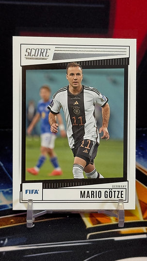 22/23 Panini score fifa soccer - Mario Gotze