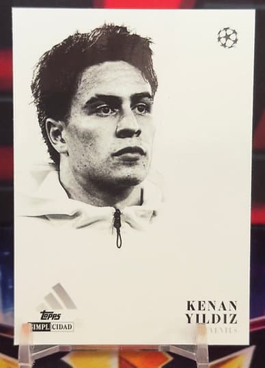 25/26 TOPPS Simplicidad UEFA - Kenan Yildiz
