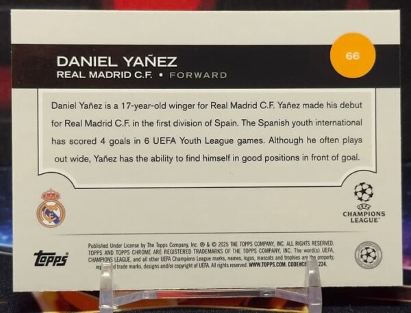 24/25 Topps chrome uefa - Daniel Yanez