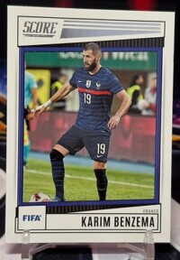 22/23 Panini score fifa soccer - Karim Benzema