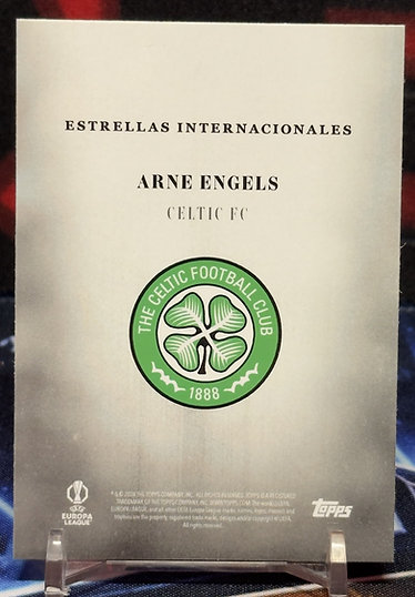 25/26 Topps UEFA Simplicidad - Arne Engels