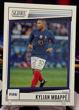 22/23 Panini score fifa soccer - Kylian Mbappé