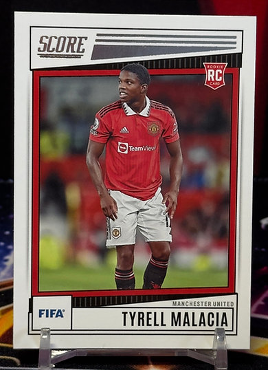 2022 - 2023 Panini score fifa - Tyrell Malacia