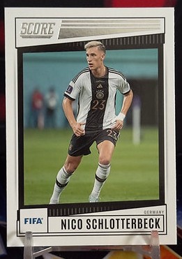 22/23 Panini score fifa soccer - Nico Schlotterbeck