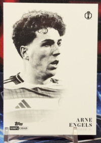 25/26 Topps UEFA Simplicidad - Arne Engels
