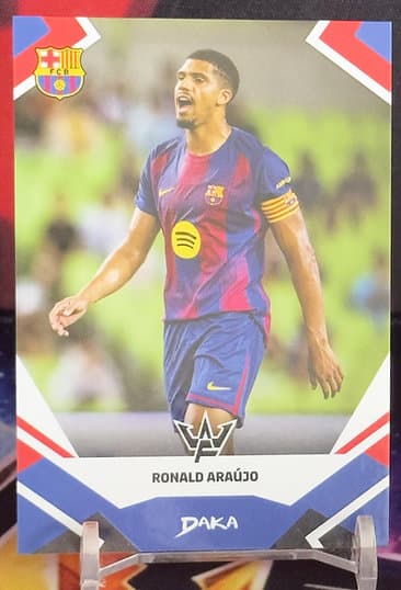25/26 Daka Final Whistle - Ronald Araújo