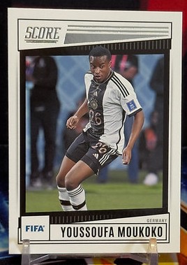 22/23 Panini score fifa soccer - Youssoufa Moukoko