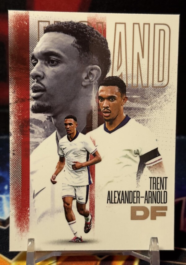 2026 FUTERA World Football FX Series 3 - Trent Alexander Arnold