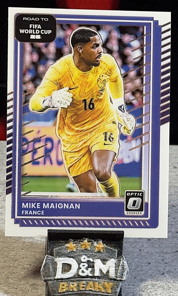 25/26 Panini donruss road to fifa - Mike Maignan