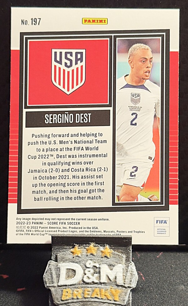 22/23 Panini score fifa - Sergino Dest