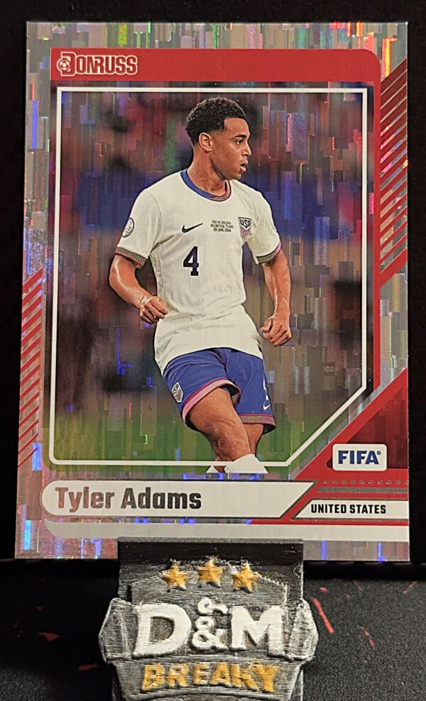 24/25 Panini donruss soccer - Tyler Adams