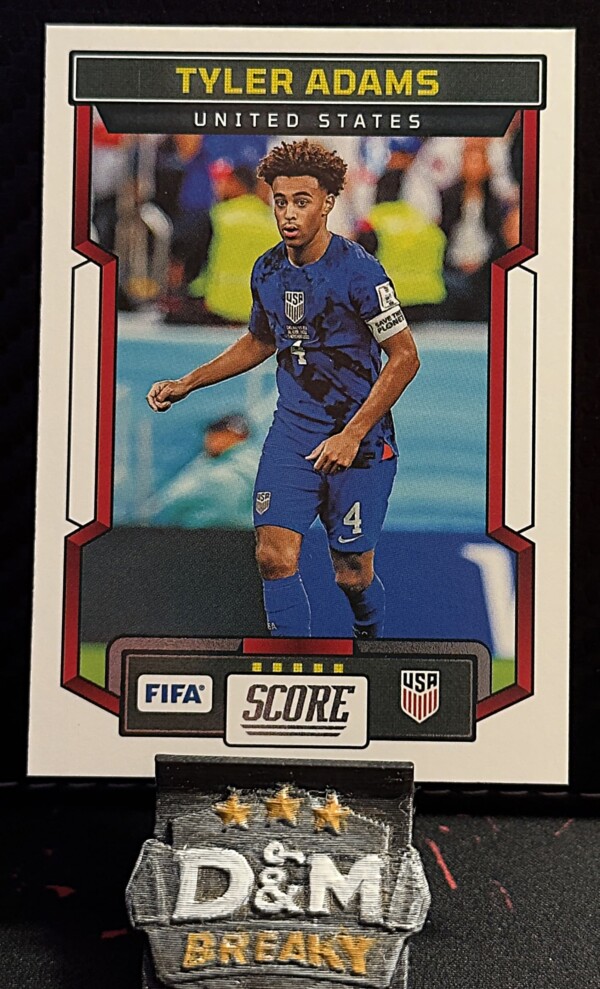 23-2024 Panini score fifa - Tyler Adams
