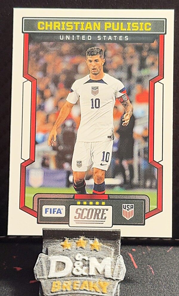 23-2024 Panini score fifa - Christian Pulisic