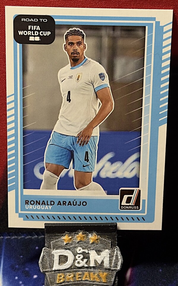 25/26 Panini donruss road to fifa - Ronald Araújo